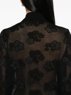 Knitwear><noscript><img width=