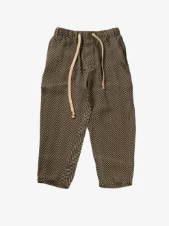 Pants><noscript><img width=
