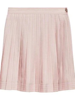 Skirts><noscript><img width=