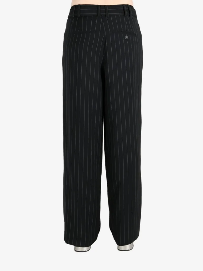 Pants>LOUIS GABRIEL NOUCHI Pleated Pinstripe Pants