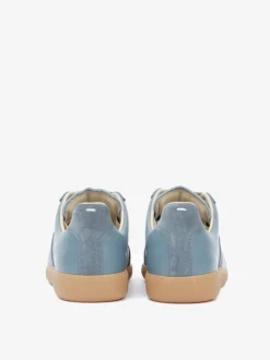 Sneakers><noscript><img width=