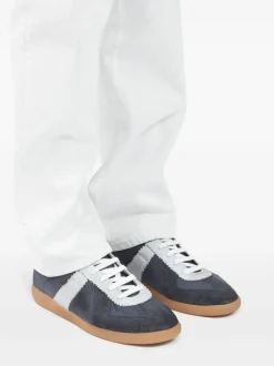 Sneakers><noscript><img width=