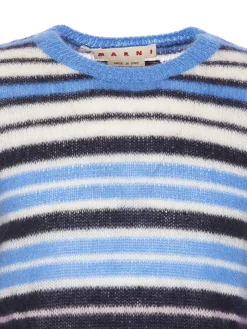 Knitwear><noscript><img width=