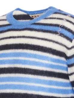 Knitwear><noscript><img width=