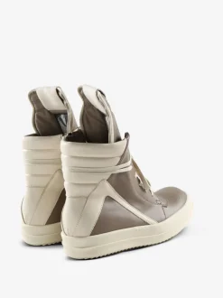Sneakers><noscript><img width=