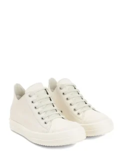 Sneakers><noscript><img width=