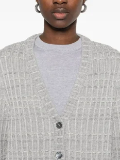 Knitwear><noscript><img width=