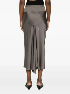 Skirts><noscript><img width=