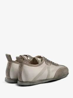 Sneakers><noscript><img width=