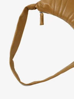 Bags><noscript><img width=