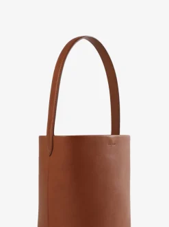 Bags><noscript><img width=