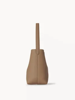 Bags><noscript><img data-lazyloaded=