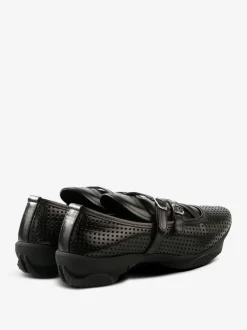 Loafers & Mules><noscript><img width=