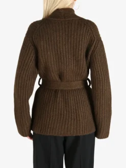 Knitwear><noscript><img width=