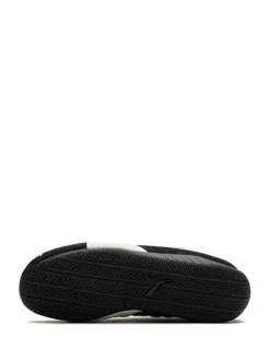 Sneakers><noscript><img width=