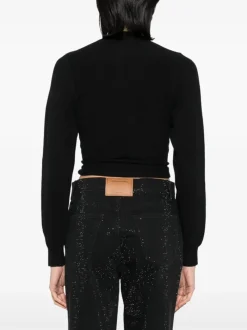 Knitwear><noscript><img width=