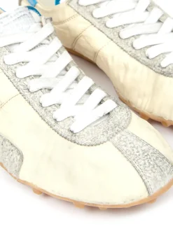 Sneakers><noscript><img width=