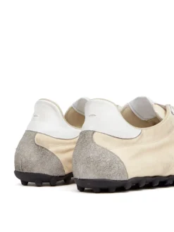 Sneakers><noscript><img width=