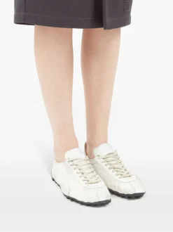 Sneakers><noscript><img width=