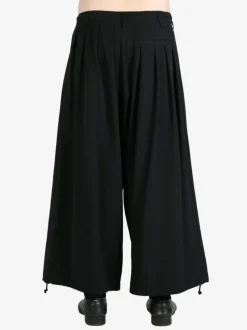 Pants><noscript><img width=