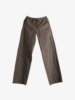 Pants><noscript><img width=