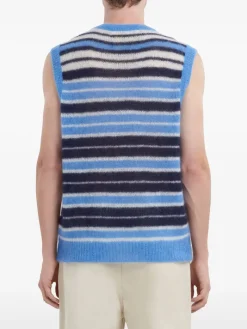 Knitwear><noscript><img width=