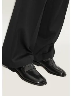 Loafers & Mules><noscript><img width=