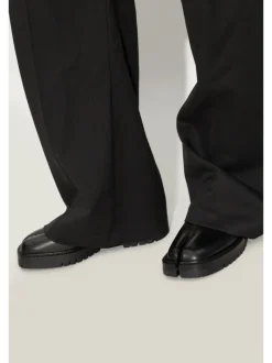 Loafers & Mules><noscript><img width=