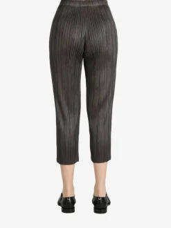 Pants><noscript><img width=