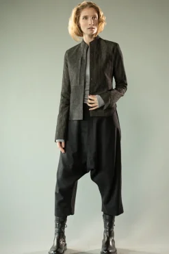 Pants><noscript><img width=