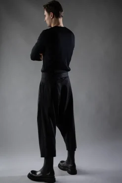 Pants><noscript><img width=