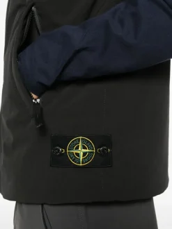Jackets & Coats><noscript><img width=