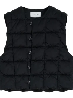 Jackets & Coats><noscript><img width=