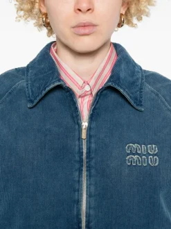 Jackets & Coats><noscript><img width=