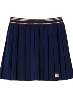 Skirts><noscript><img width=