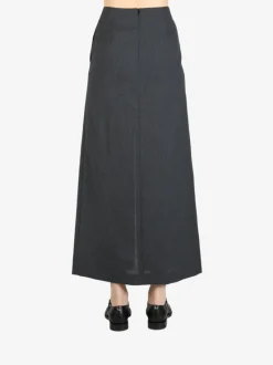 Skirts><noscript><img width=